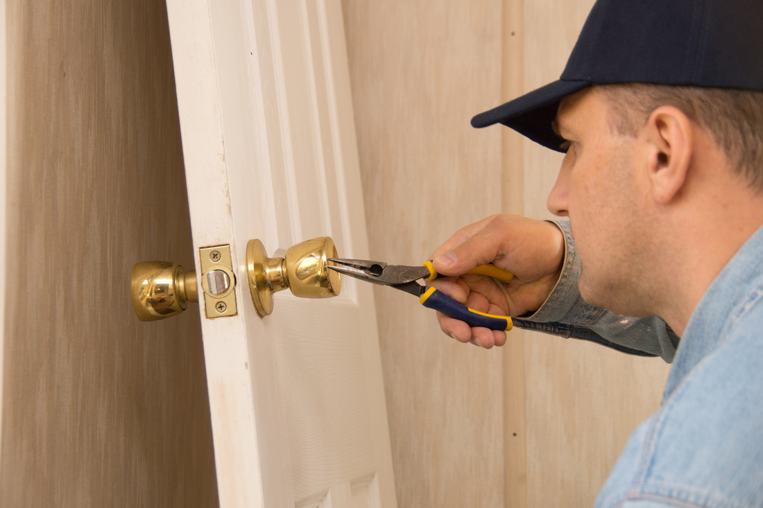 A Complete Range Of Residential Locksmith Services Available Here -